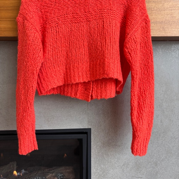 Everlane The Lofty Knit Merino Wool
Alpaca Sweater Amber Orange, Size XS - Picture 14 of 15